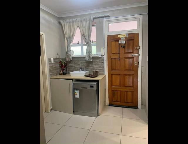 1 BEDROOM APARTMENT FOR SALE IN MORNINGSIDE